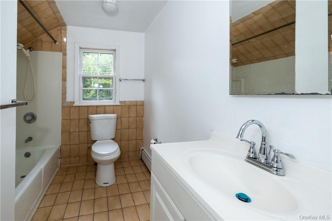 Photo 14 of this property