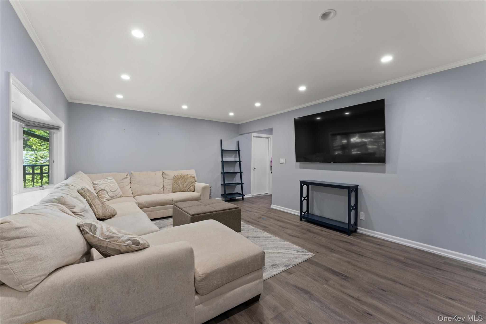 Photo 5 of this property