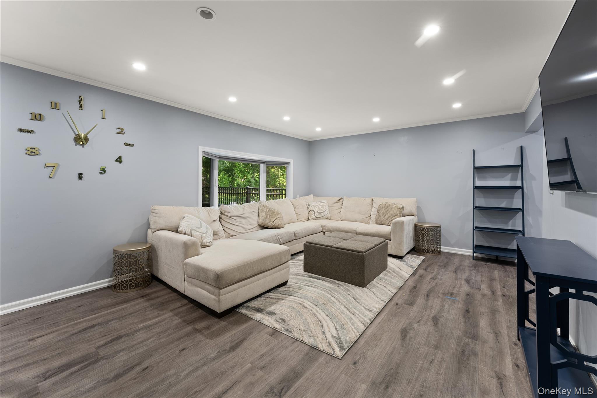 Photo 6 of this property