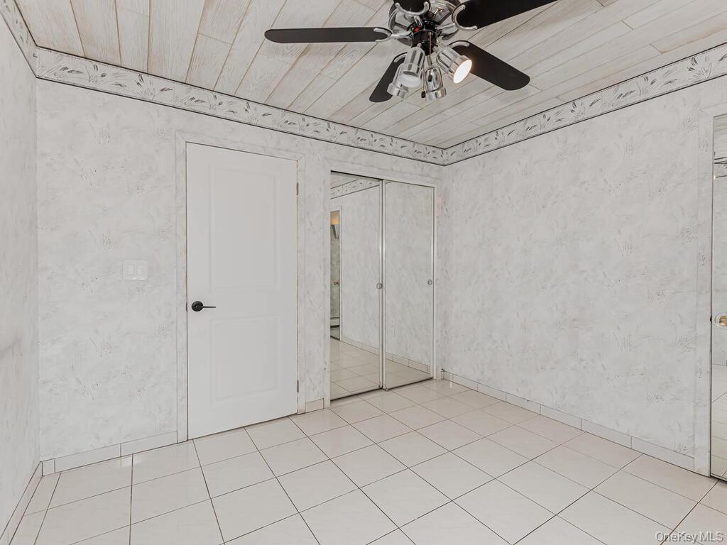Photo 6 of this property