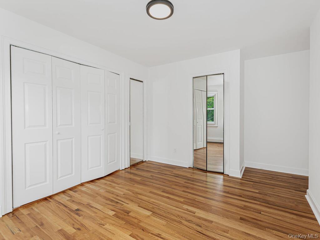 Photo 4 of this property
