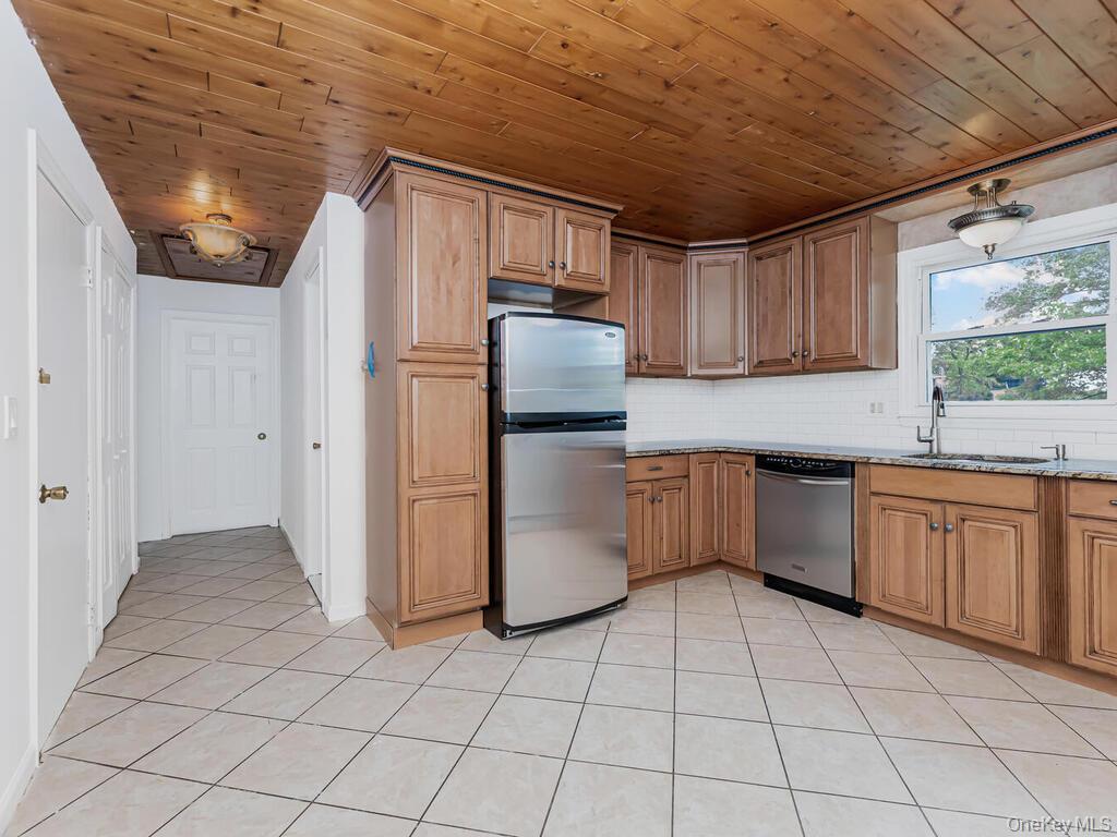 Photo 11 of this property