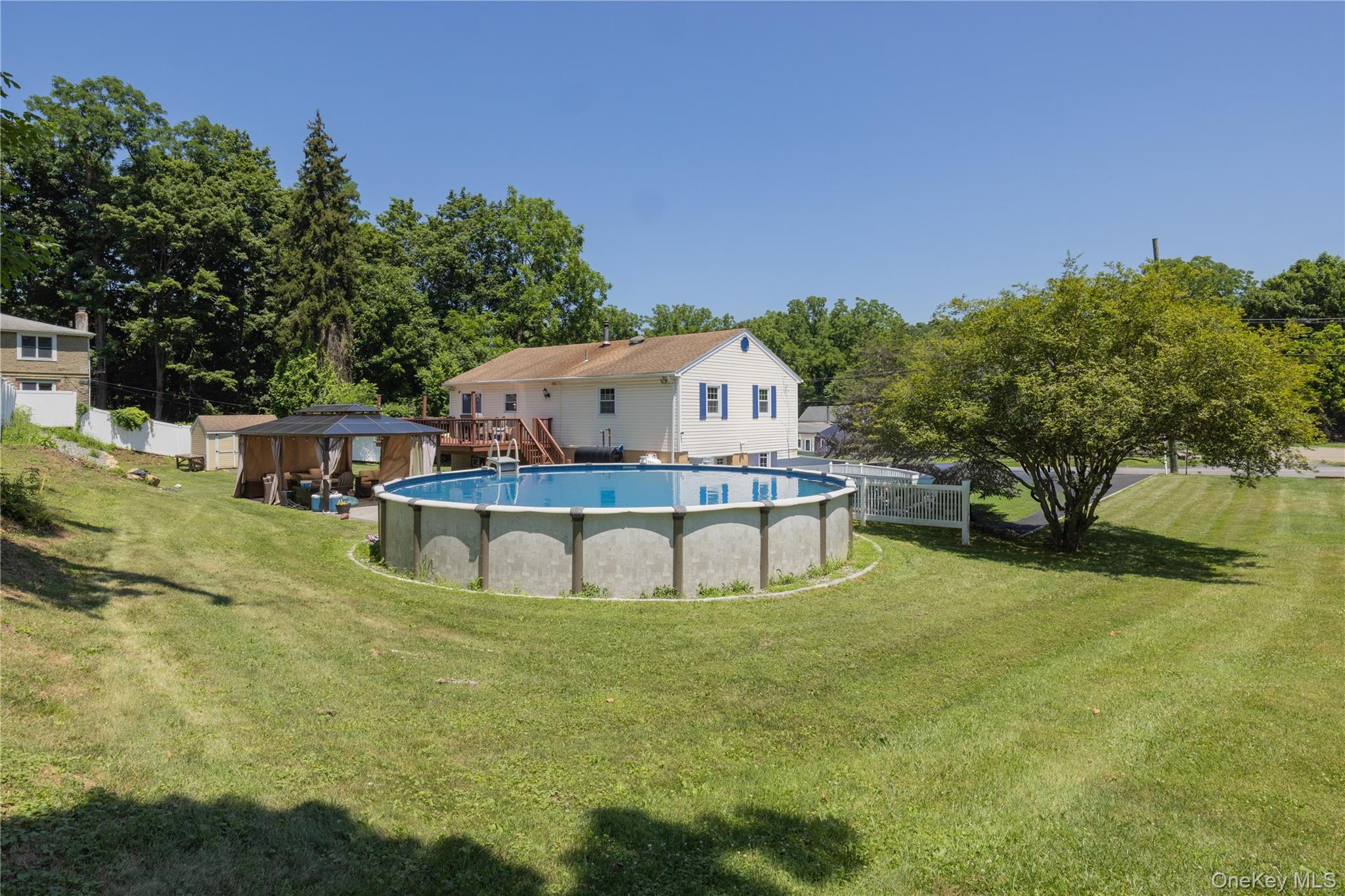 Photo 7 of this property