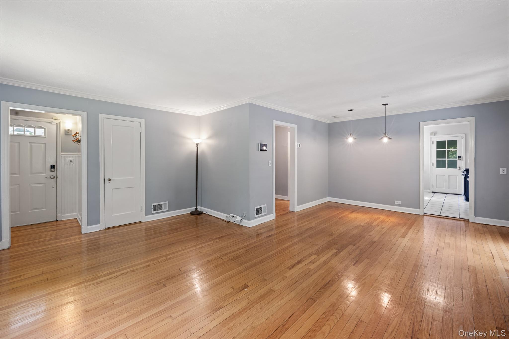 Photo 7 of this property