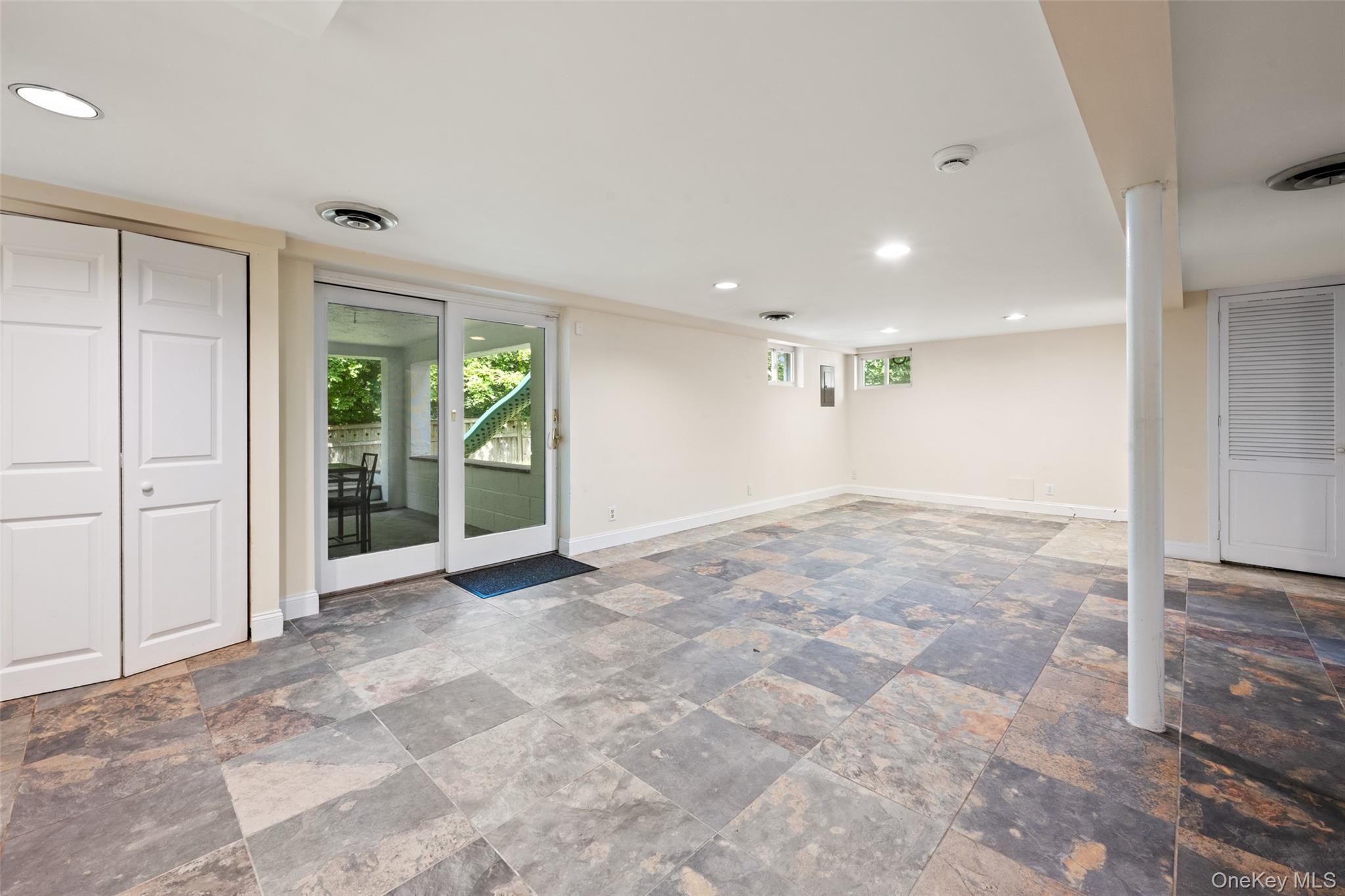 Photo 32 of this property