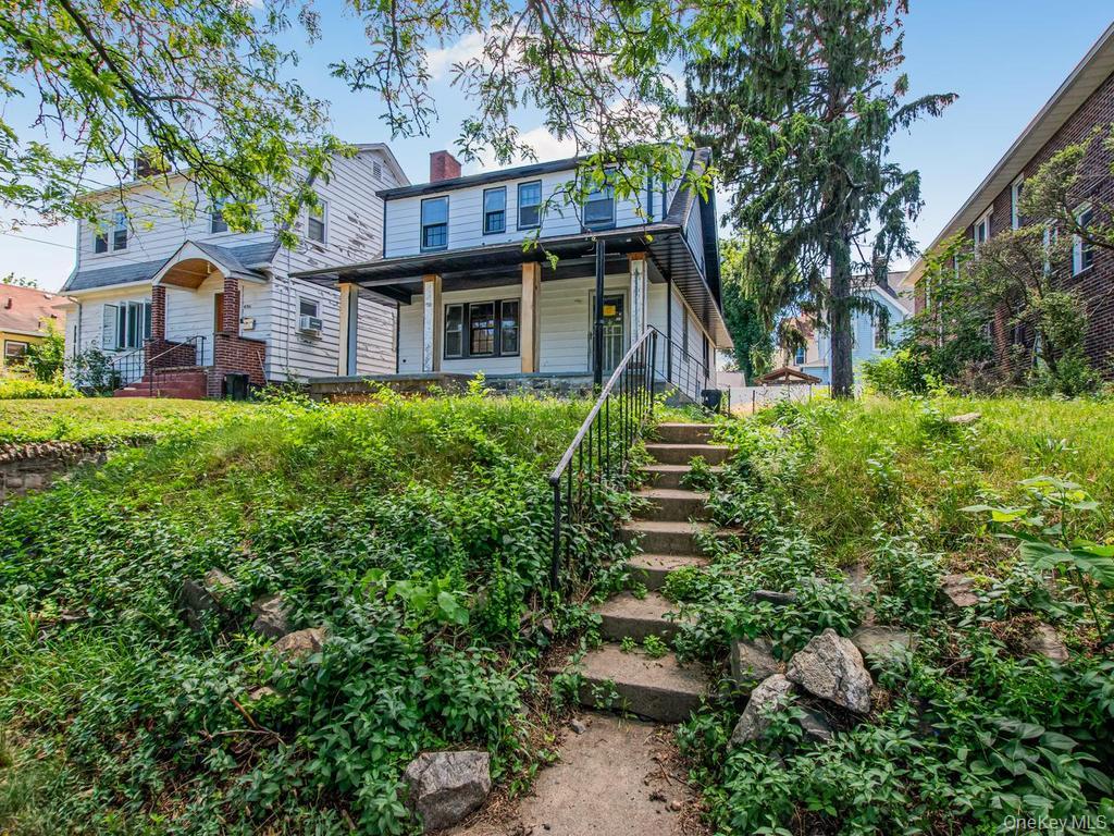 Photo 3 of this property