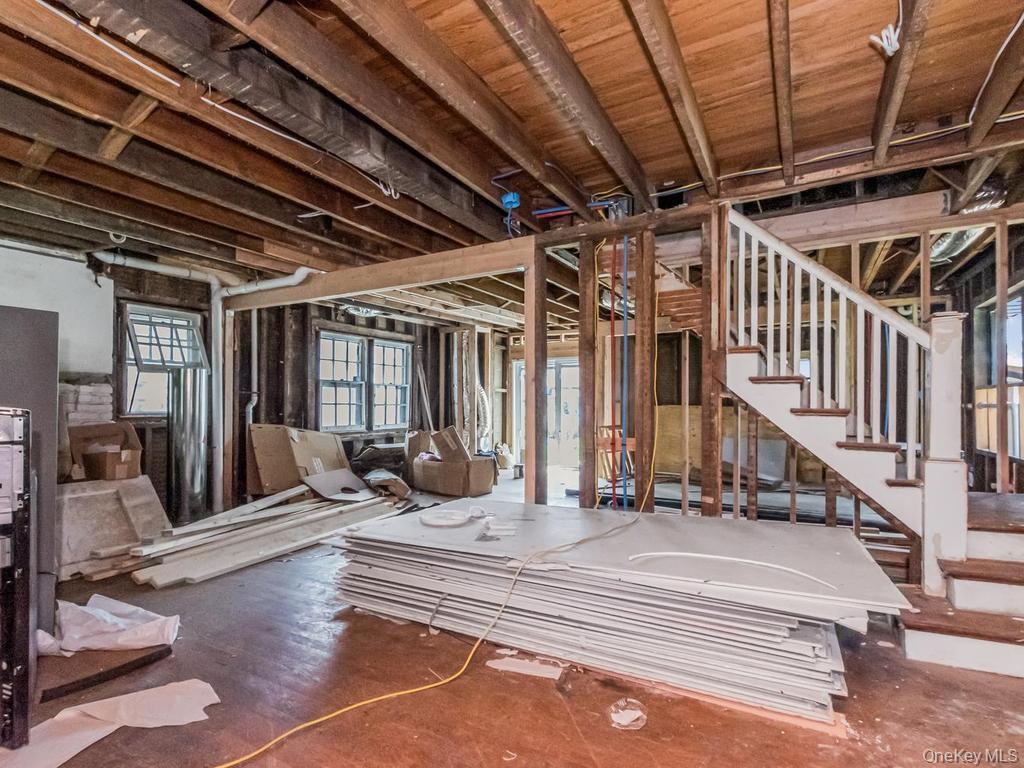 Photo 4 of this property