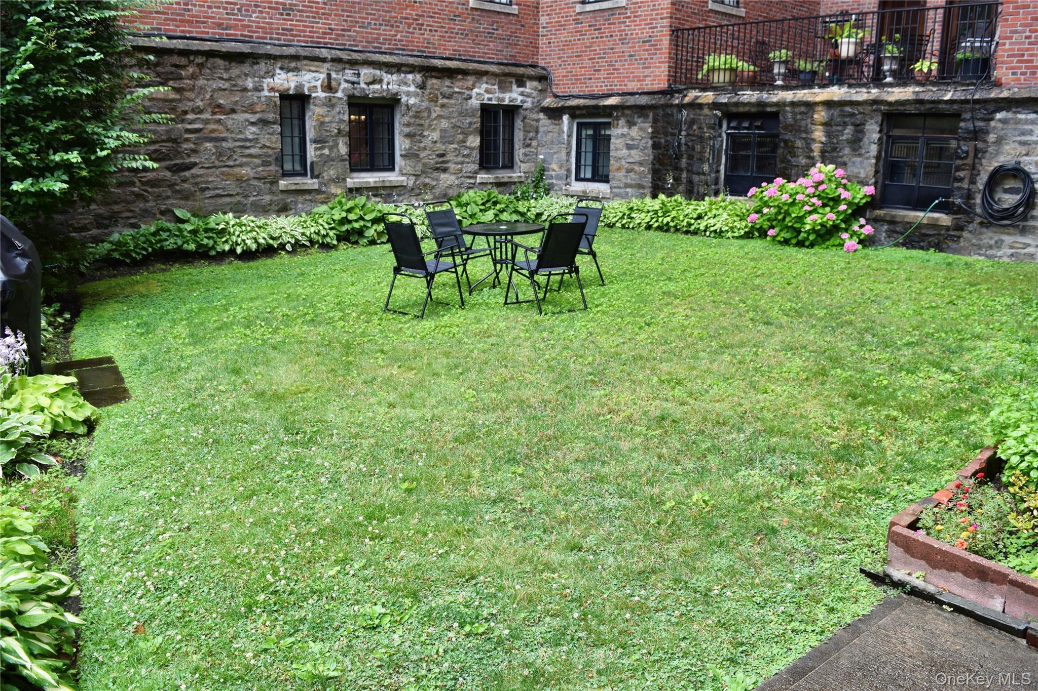 Photo 6 of this property