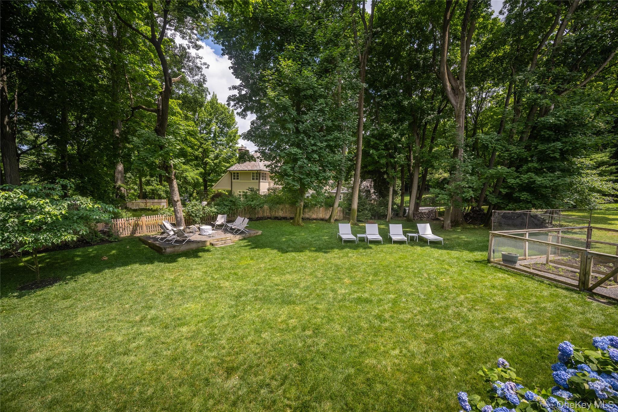 Photo 38 of this property