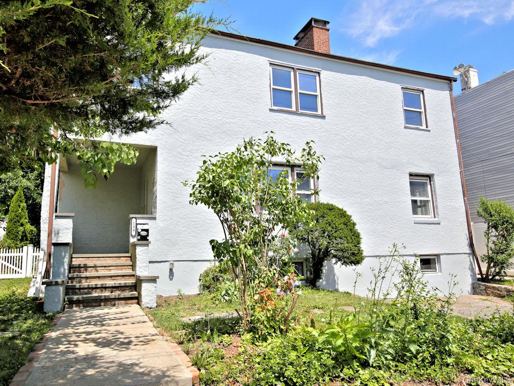 Photo 10 of this property
