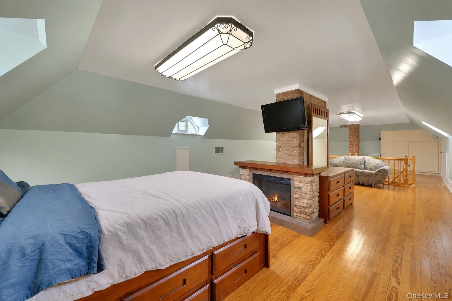 Photo 31 of this property