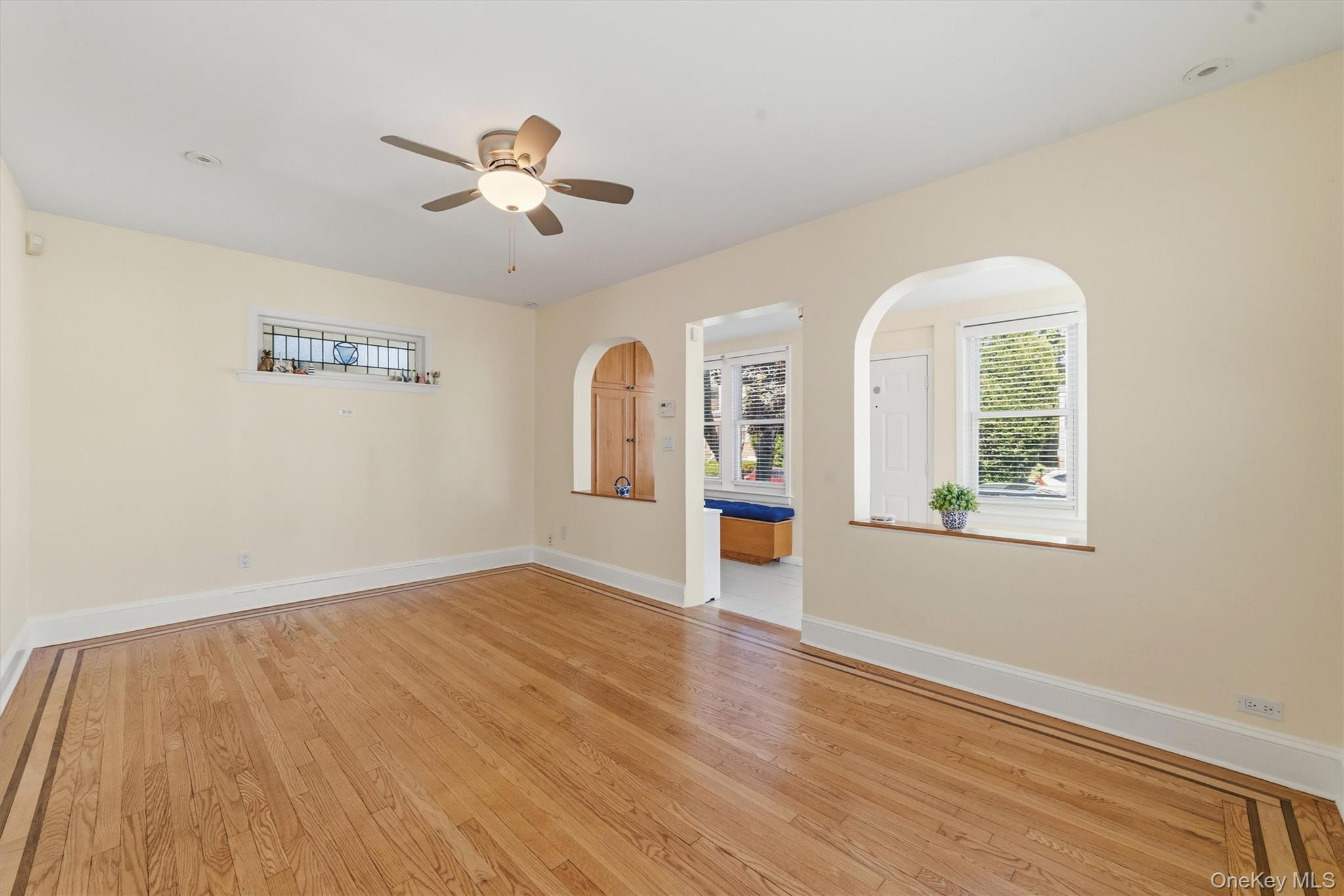 Photo 4 of this property