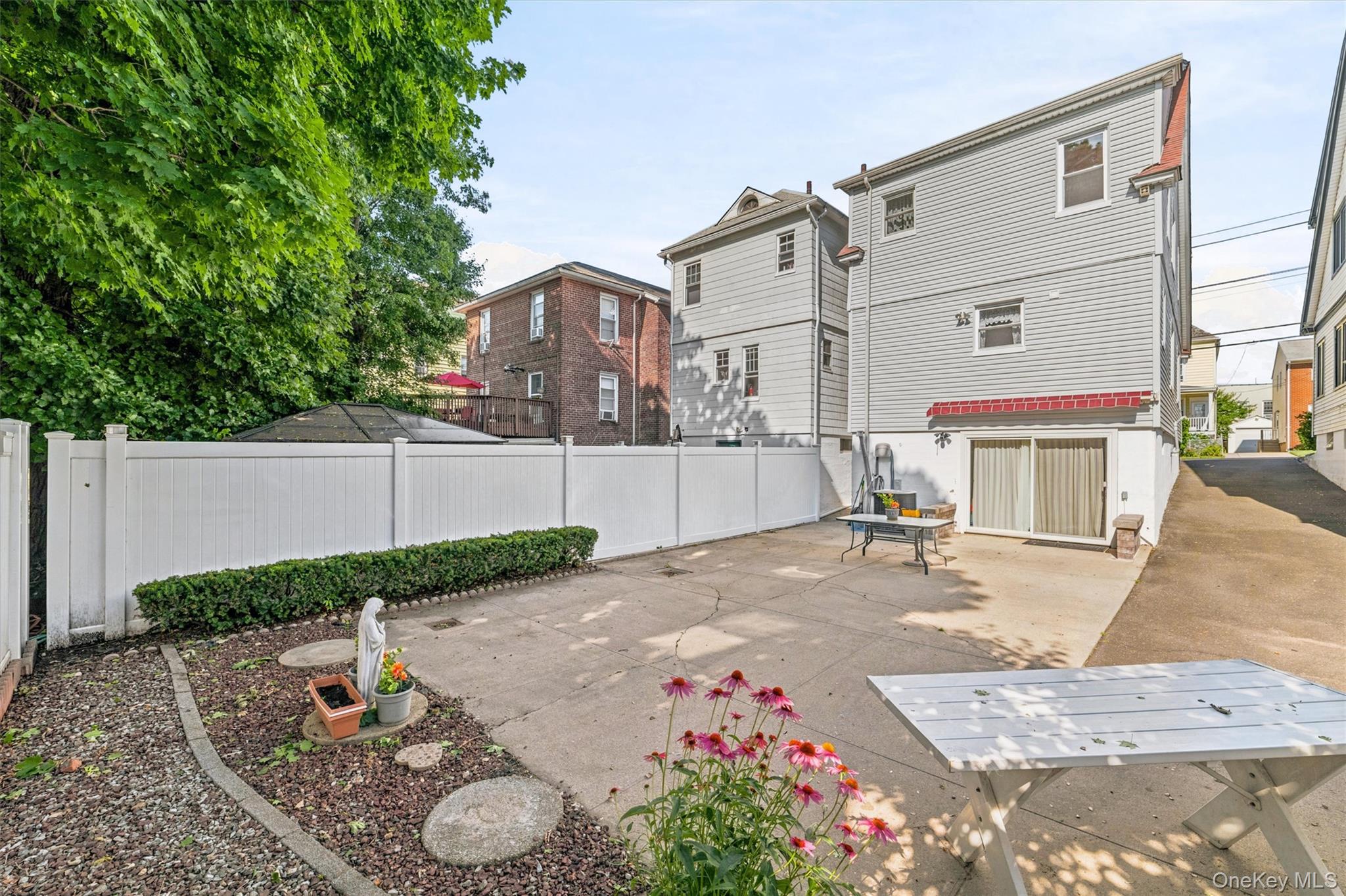 Photo 38 of this property