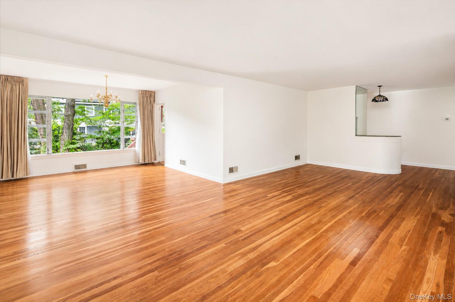 Photo 6 of this property
