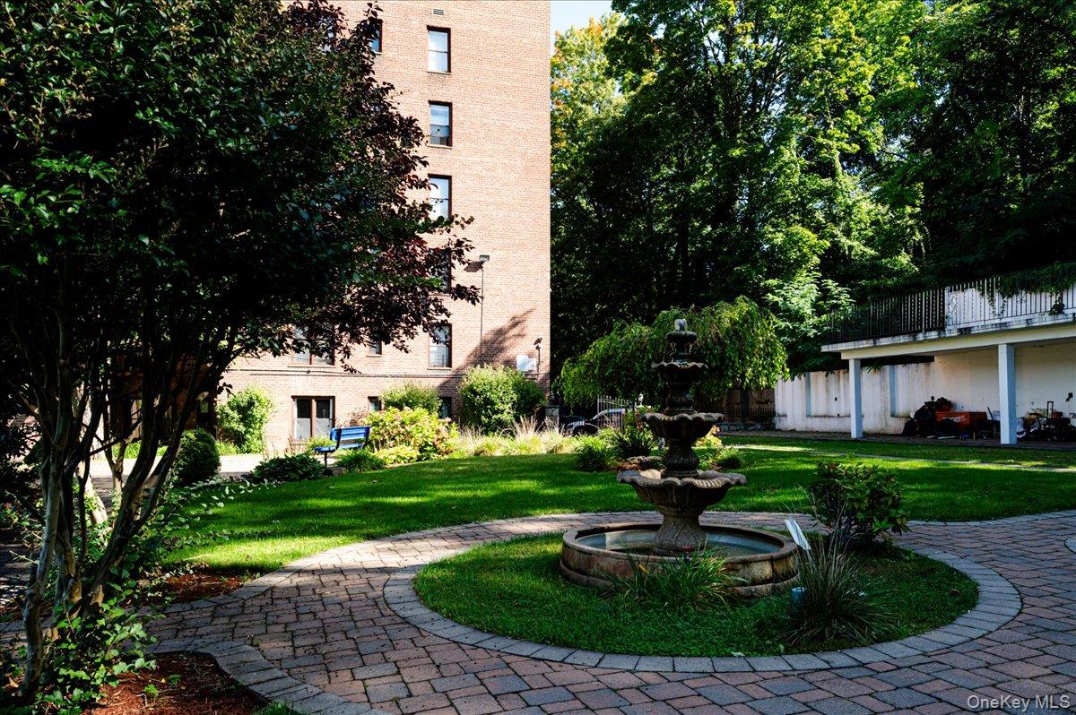 Photo 6 of this property