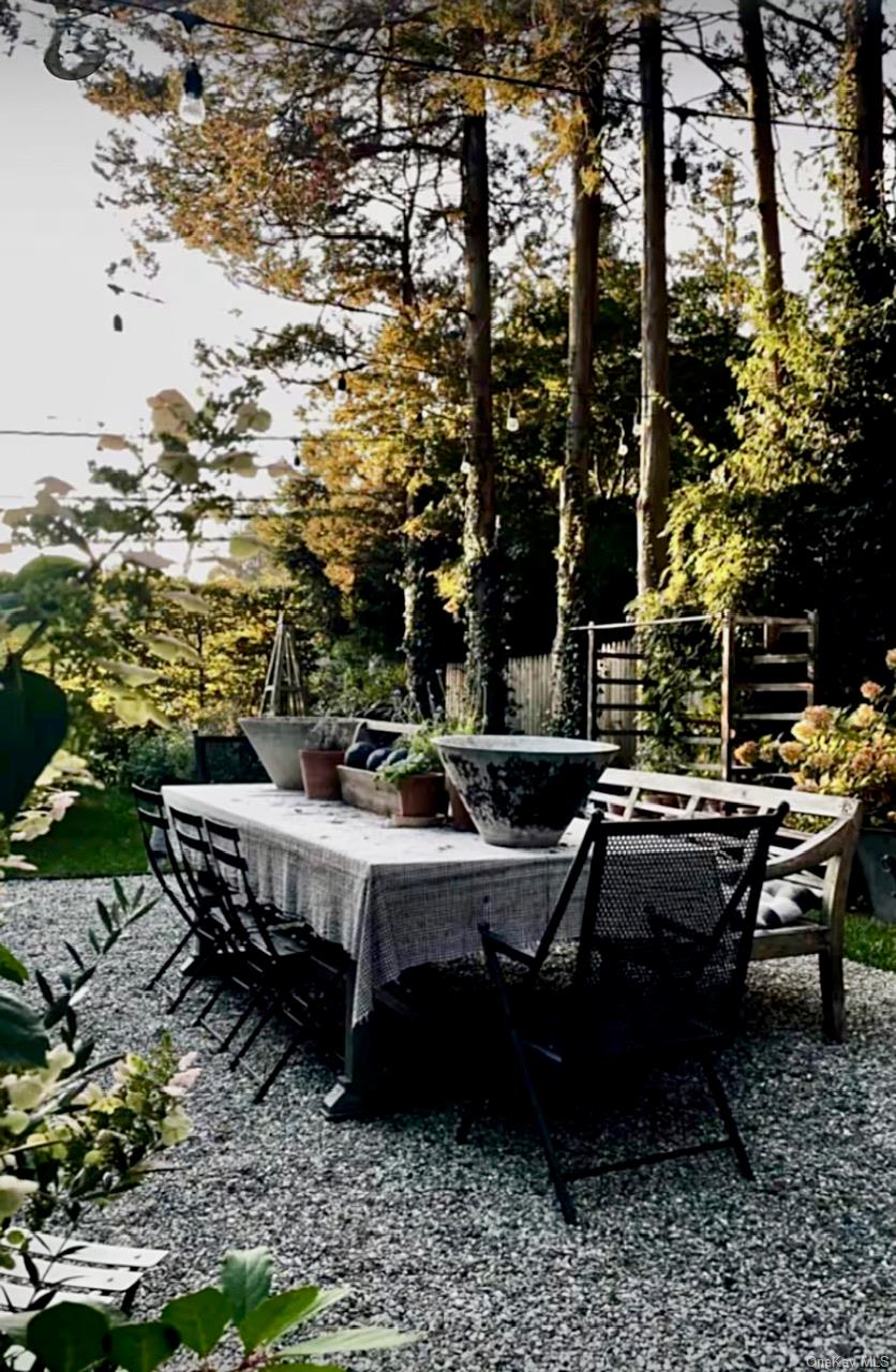 Photo 9 of this property