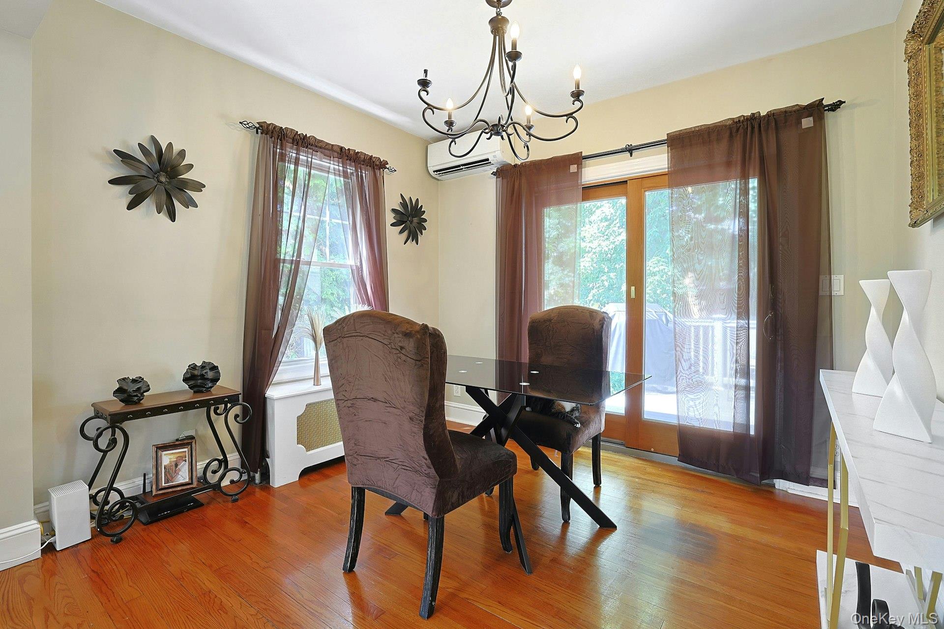 Photo 9 of this property