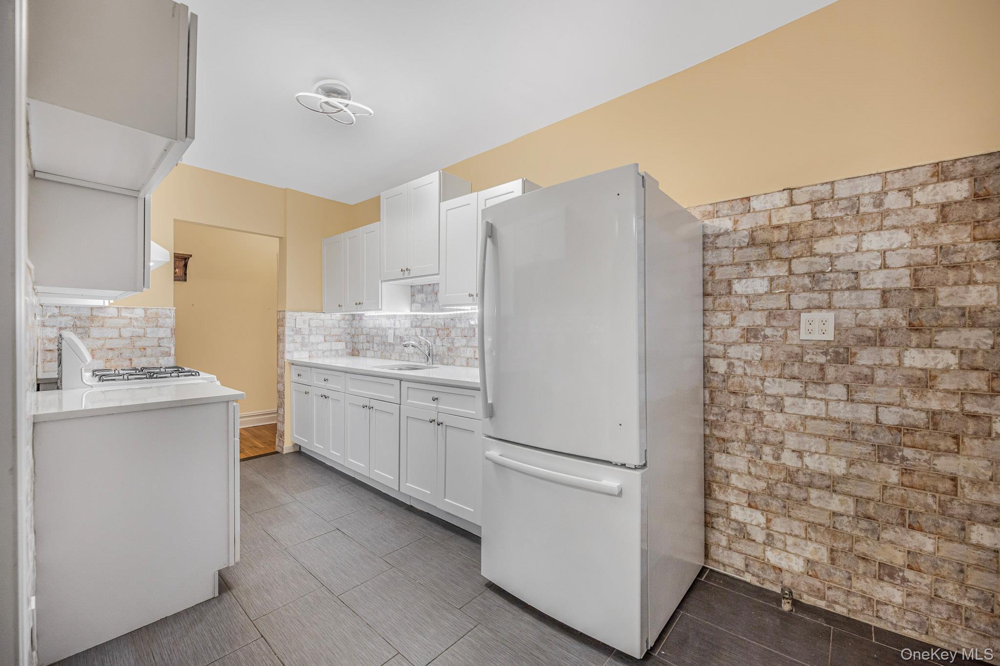 Photo 9 of this property