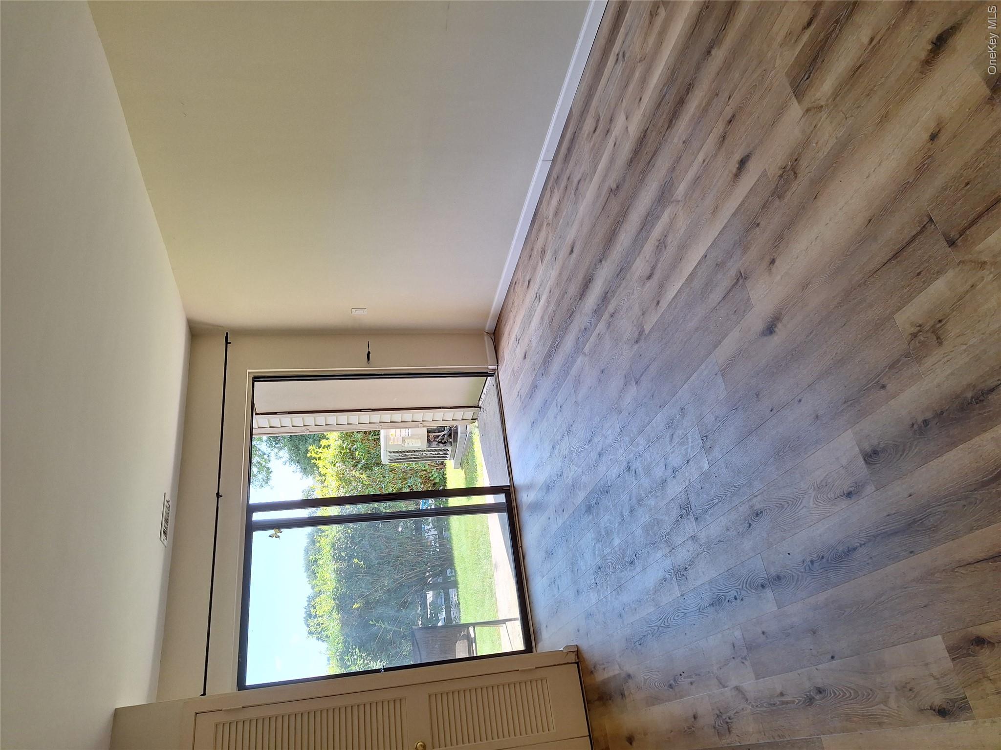 Photo 6 of this property