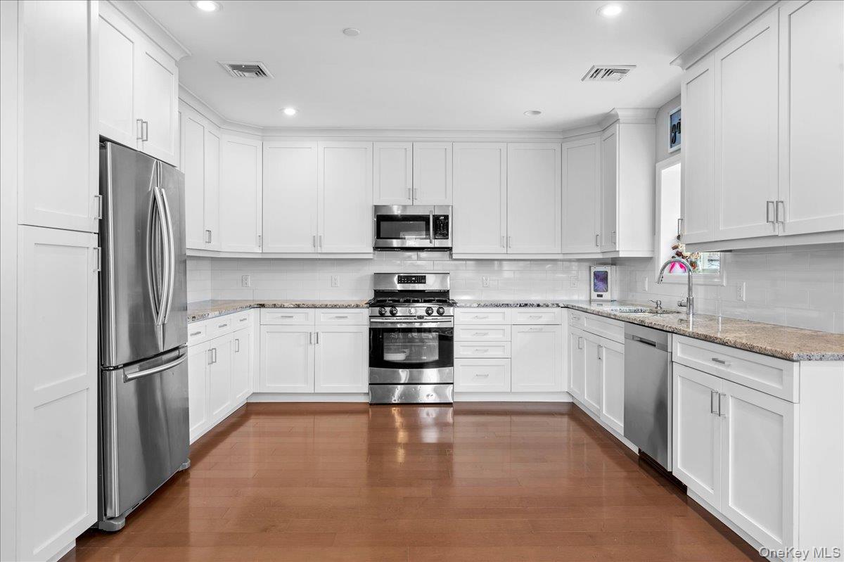 Photo 9 of this property