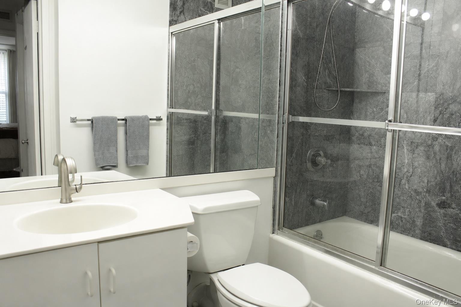 Photo 7 of this property