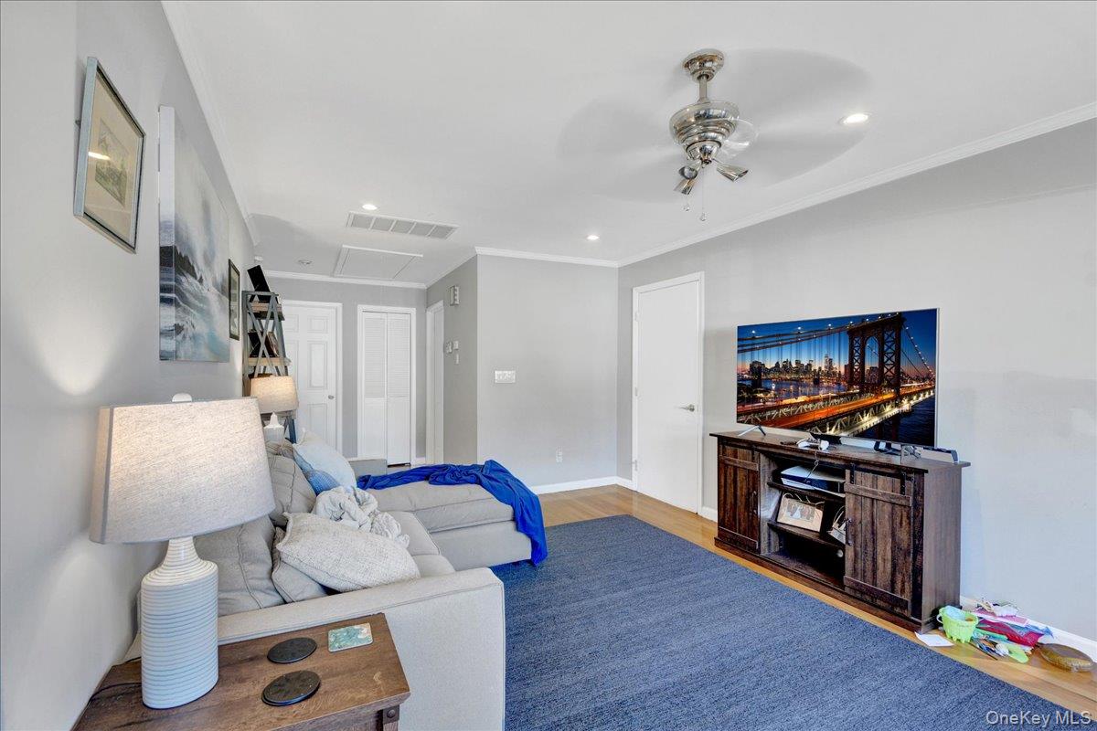 Photo 9 of this property