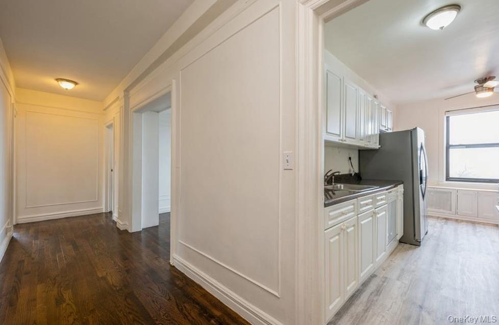Photo 6 of this property