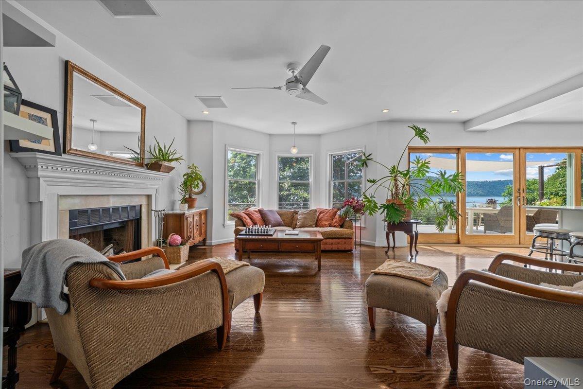 Photo 7 of this property
