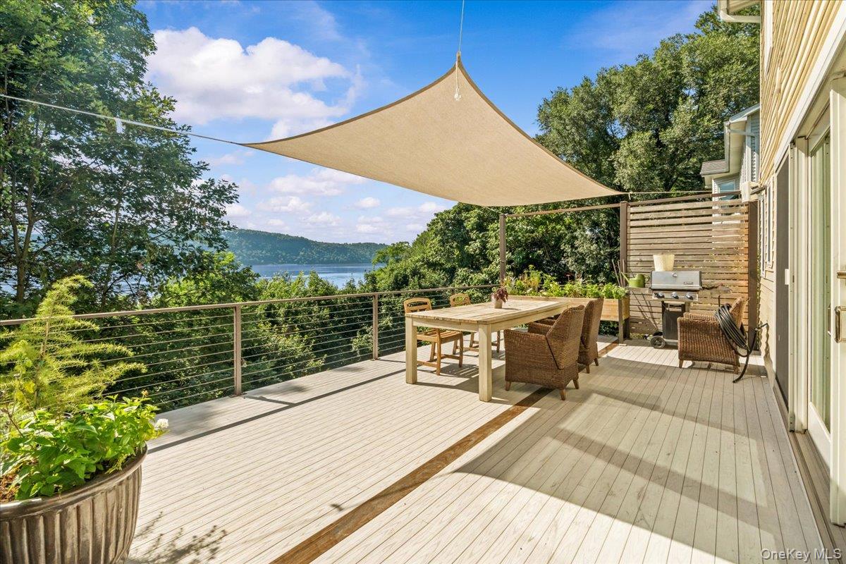 Photo 9 of this property