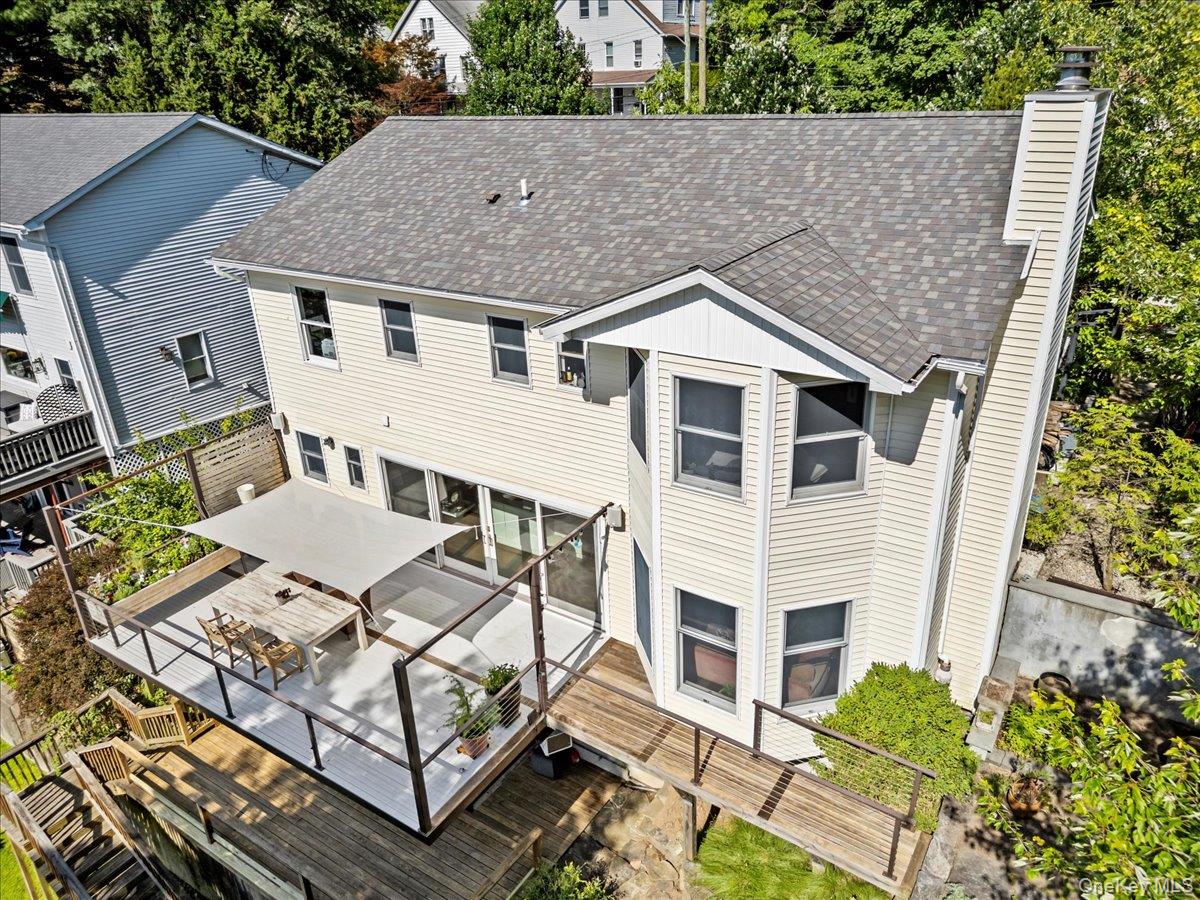 Photo 11 of this property