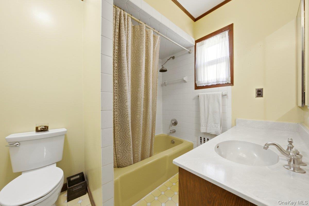 Photo 14 of this property