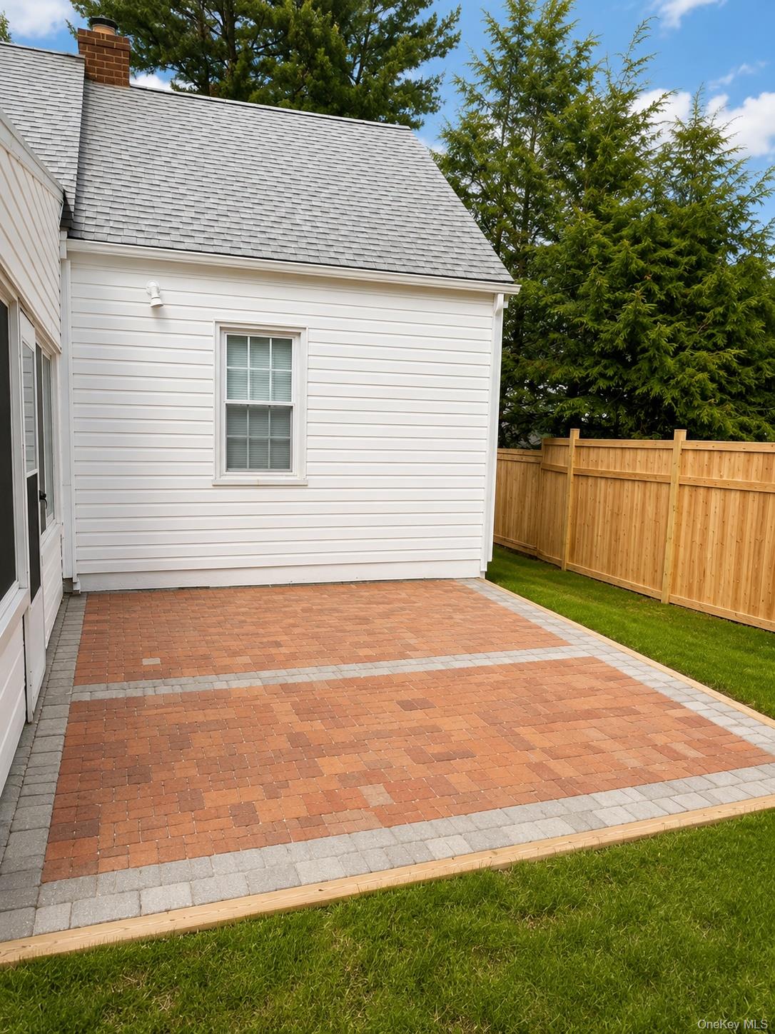 Photo 6 of this property
