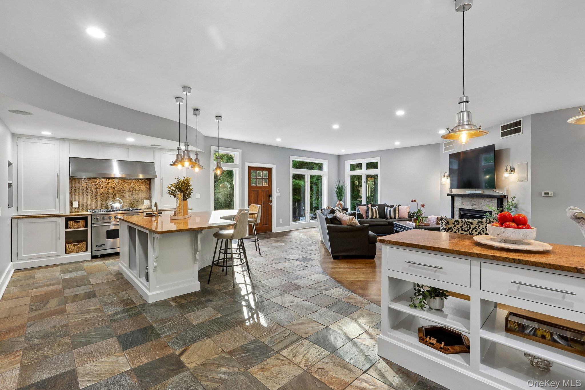 Photo 8 of this property