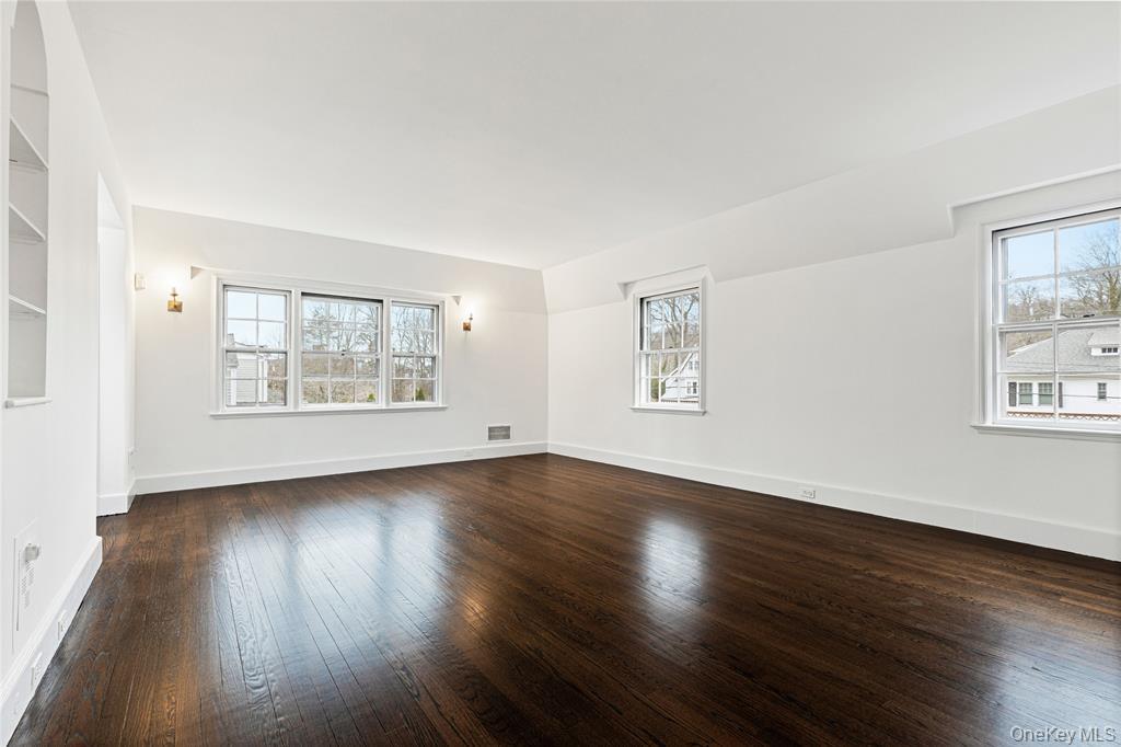Photo 11 of this property
