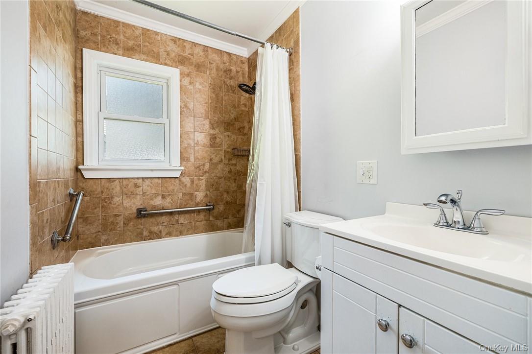 Photo 3 of this property