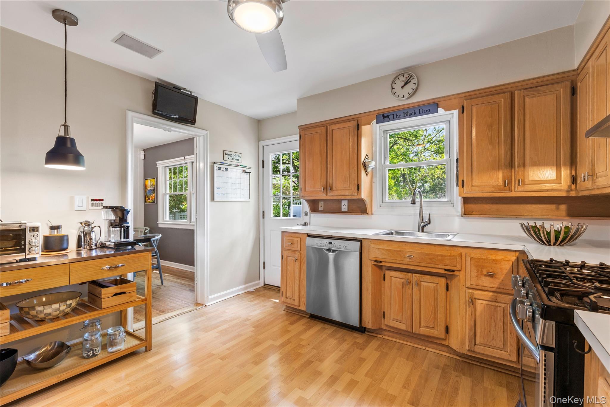 Photo 8 of this property