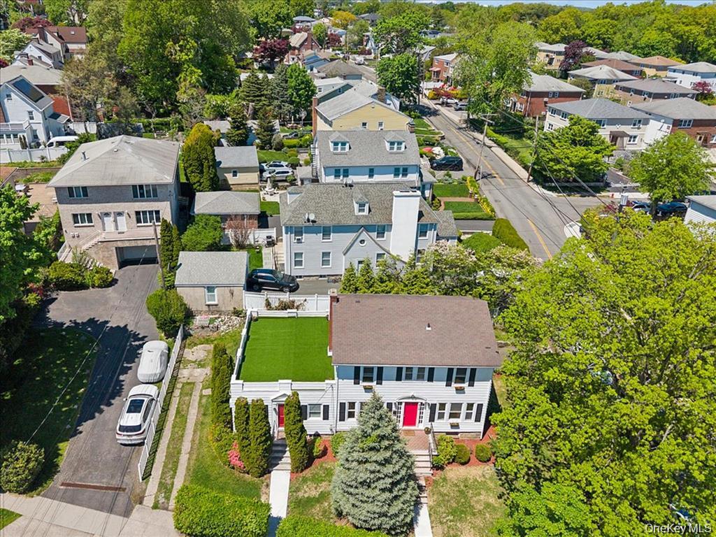 Welcome to this beautifully renovated 3-bedroom, 1.5-bathroom apartmen...