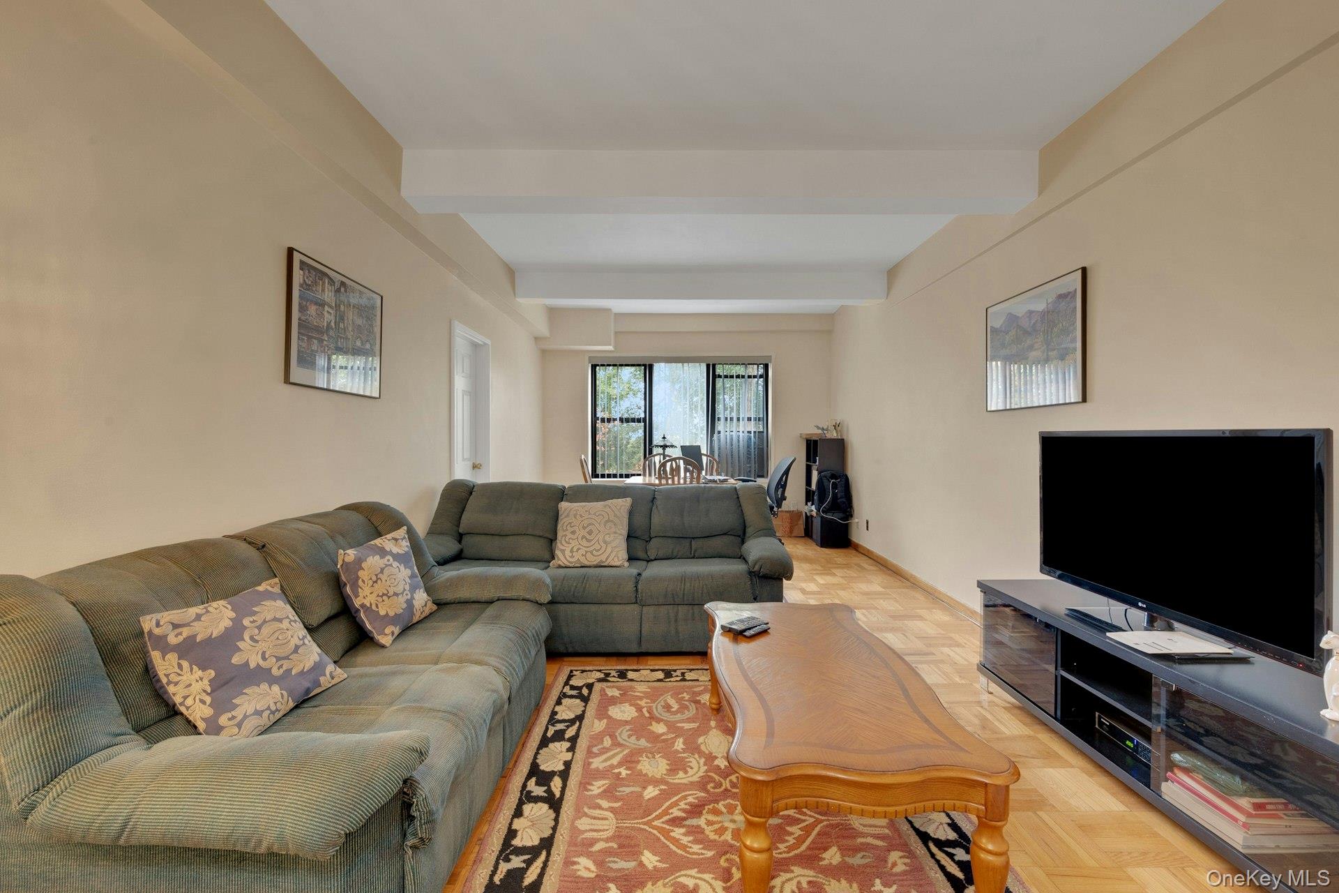 Photo 4 of this property