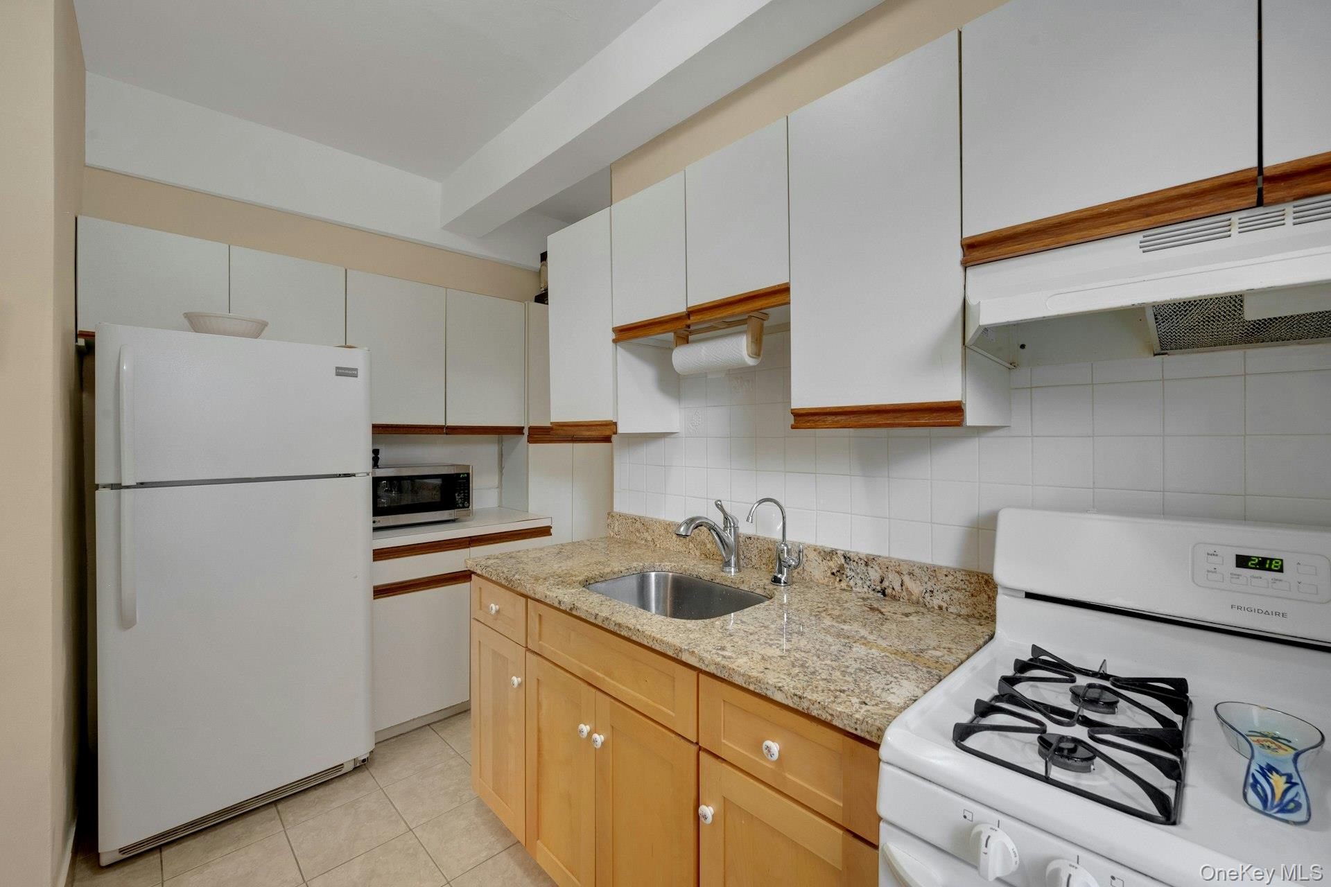 Photo 14 of this property
