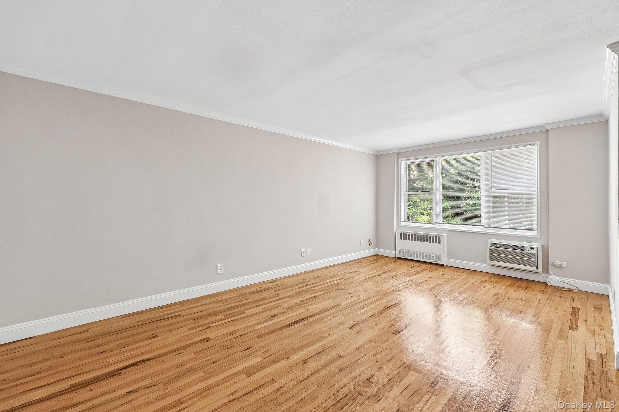 Photo 3 of this property