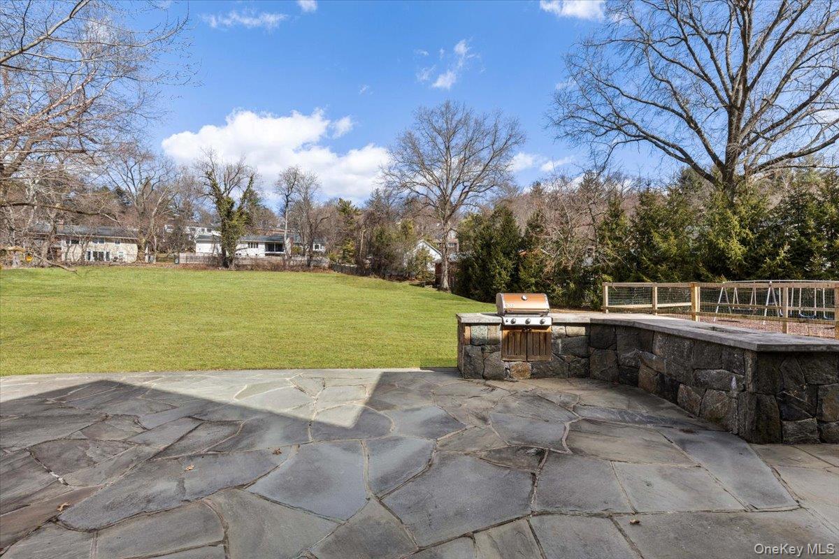 Photo 31 of this property