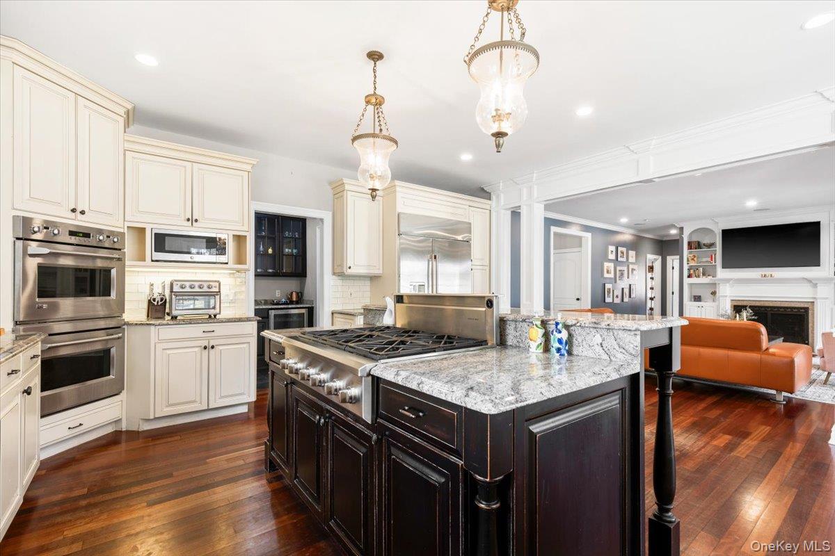 Photo 9 of this property
