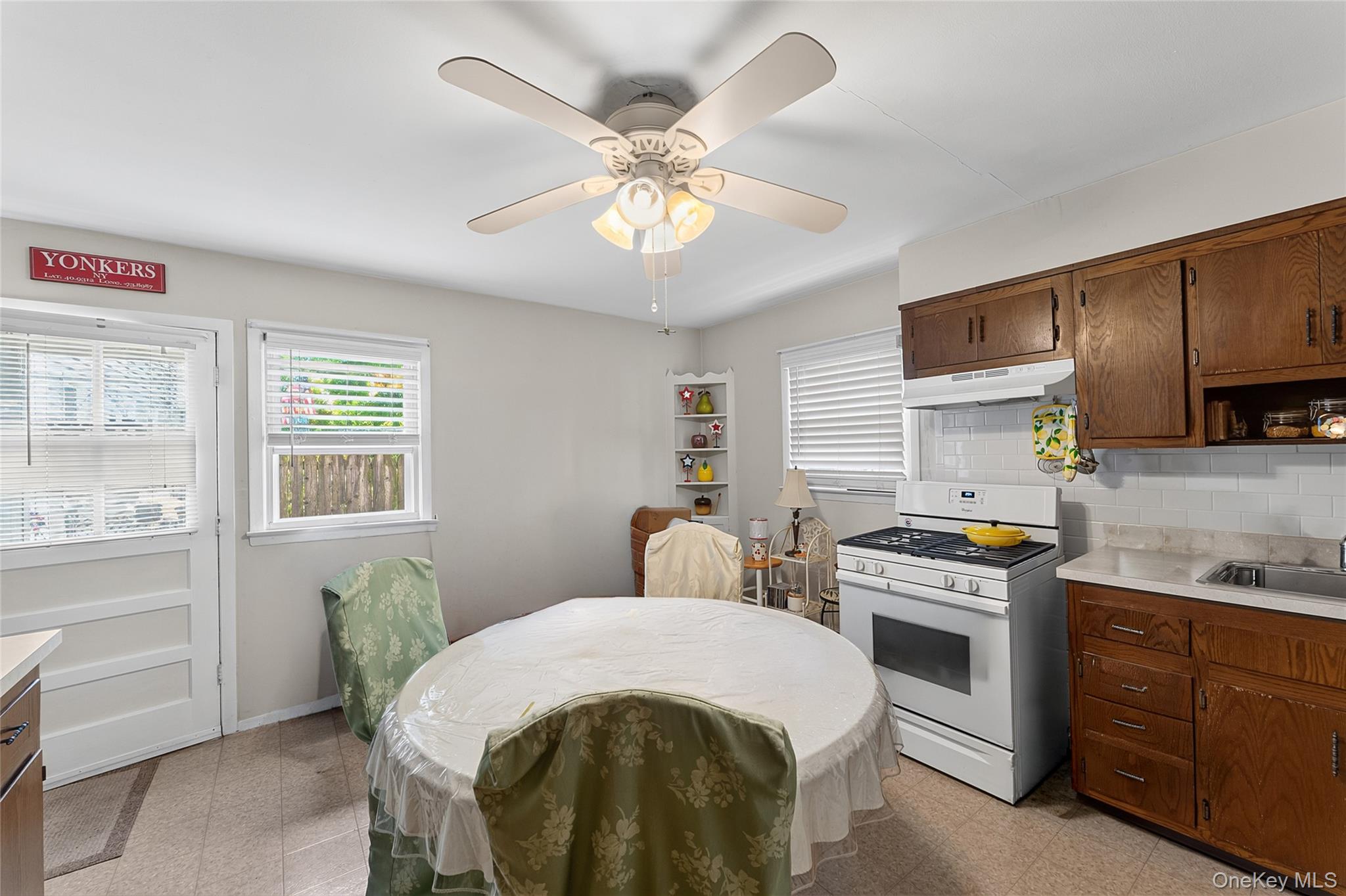 Photo 31 of this property