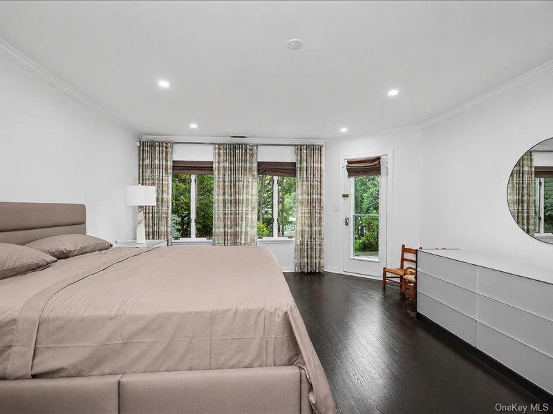 Photo 31 of this property