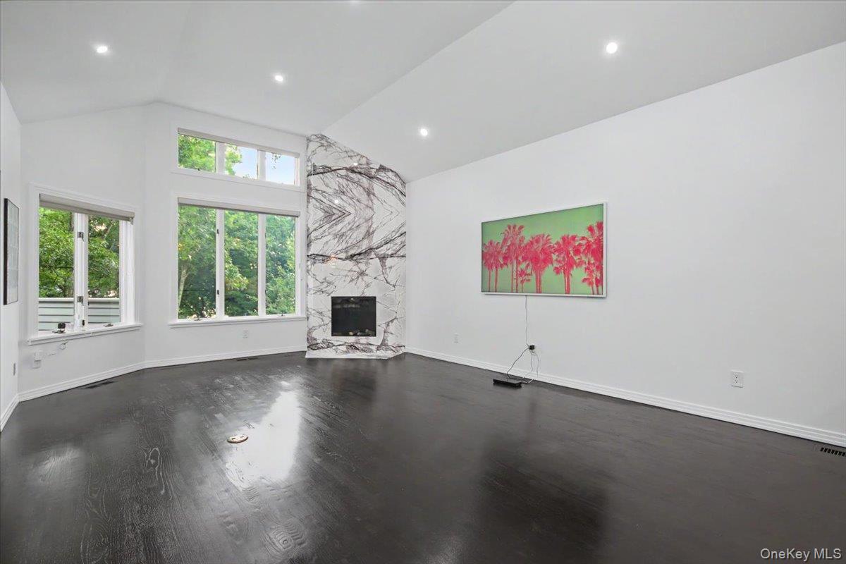 Photo 5 of this property