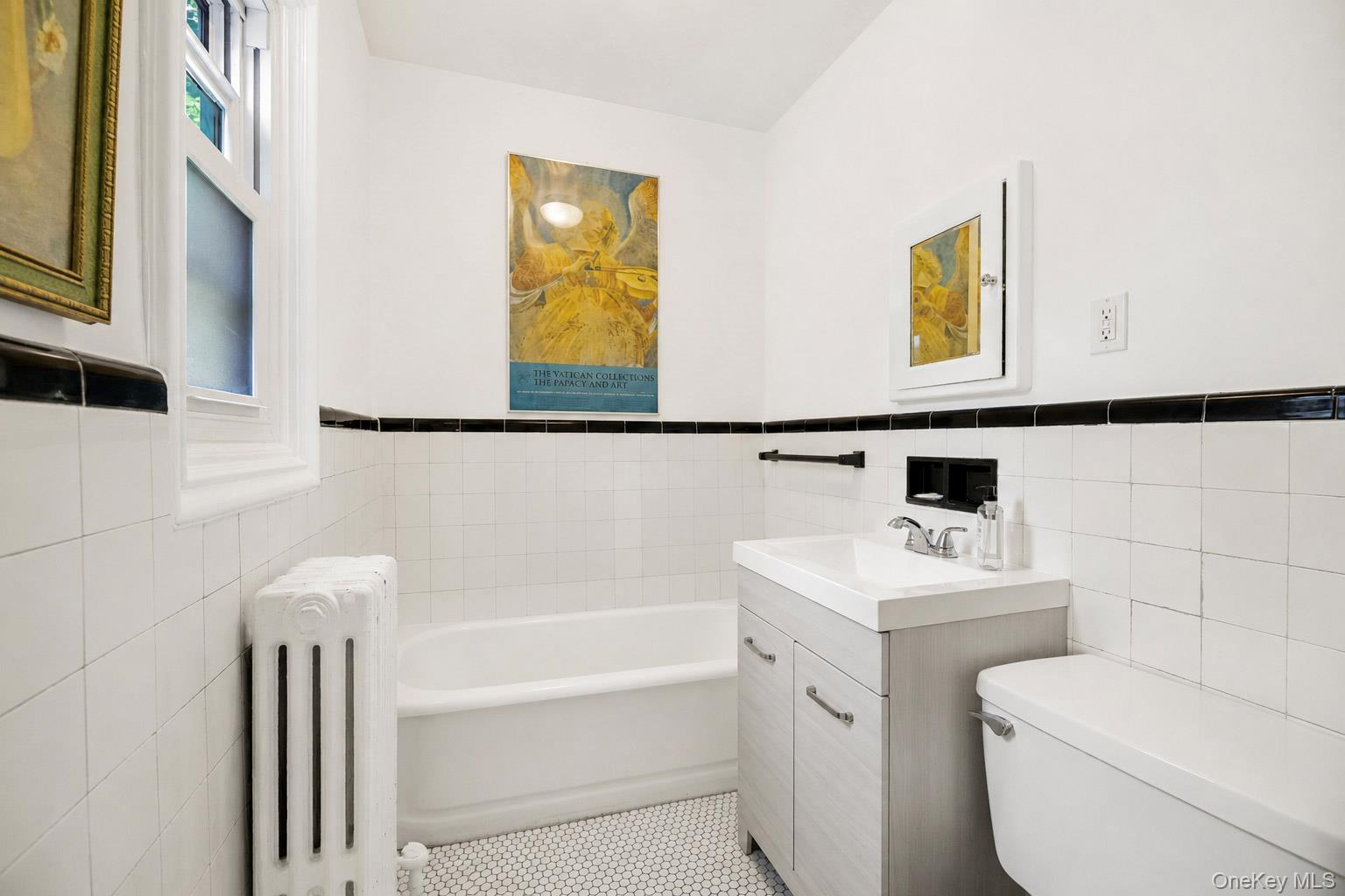 Photo 14 of this property