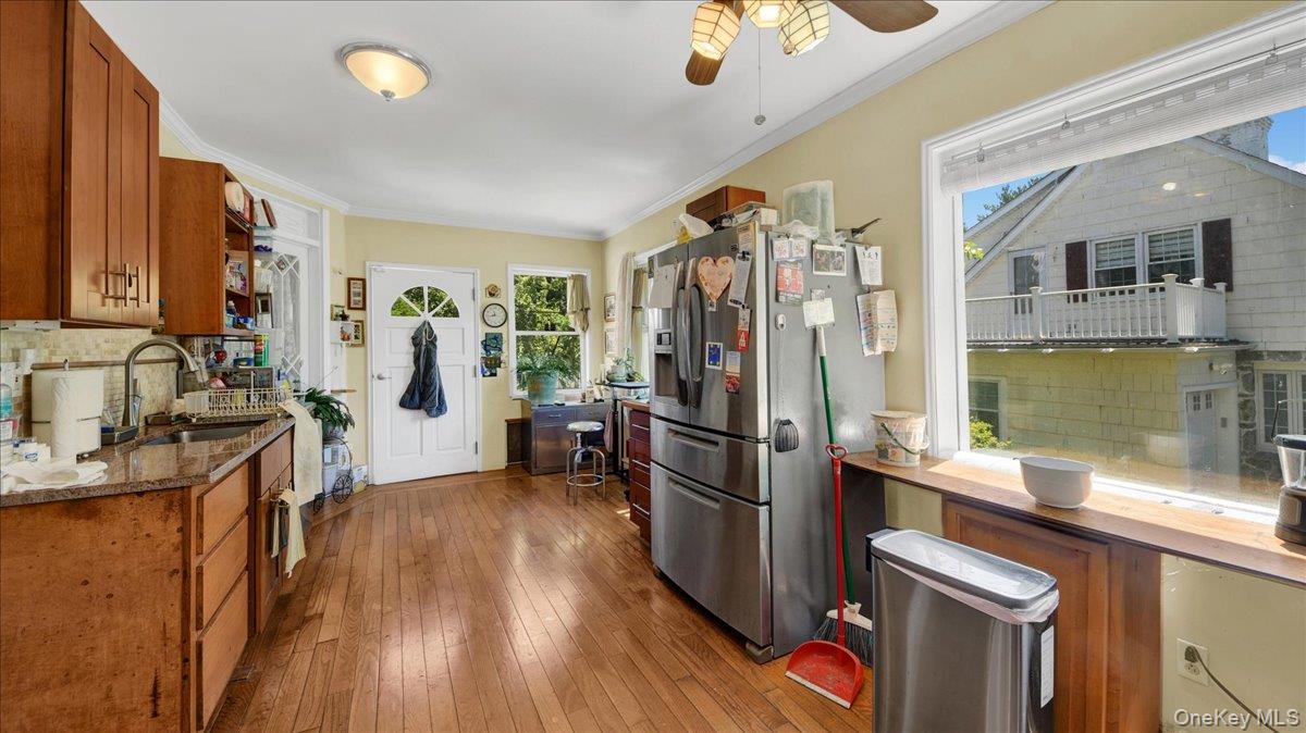 Photo 8 of this property