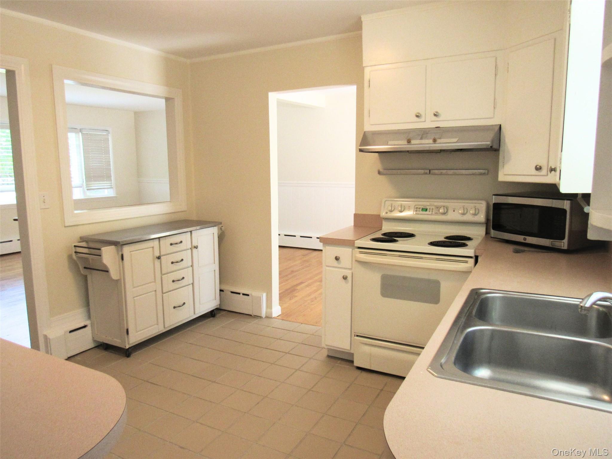 Photo 7 of this property