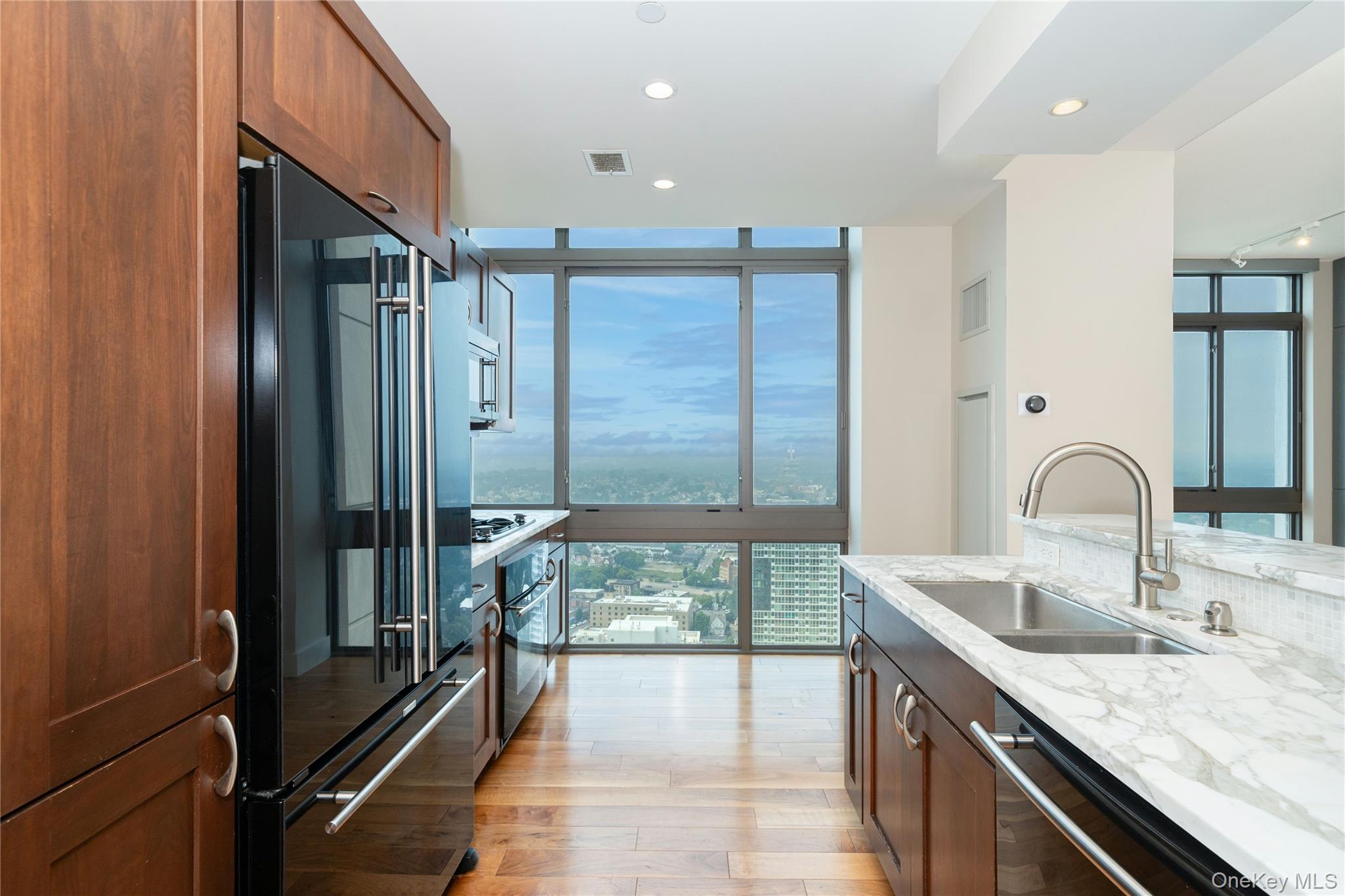 Photo 7 of this property