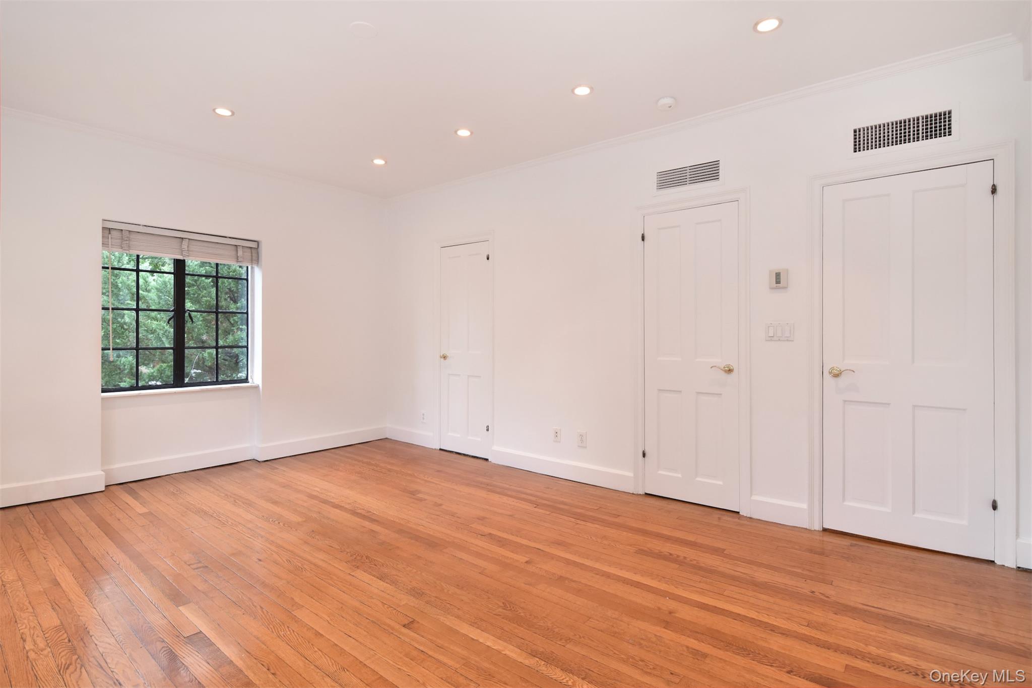 Photo 10 of this property
